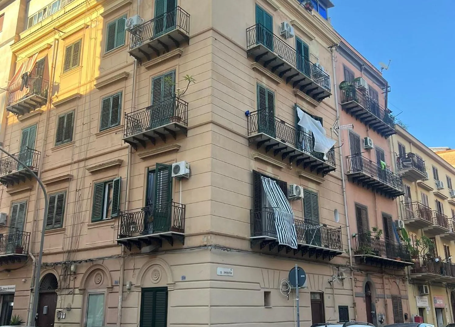 Affittacamere Kumpa' Sicilian Apartments Palermo